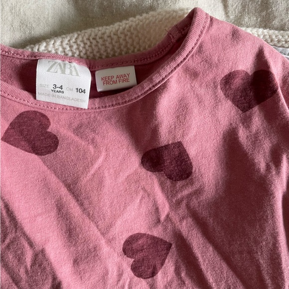 Zara Bundle Cream Sweater and Pink Heart Shirt Size 3-4 - Picture 5 of 7